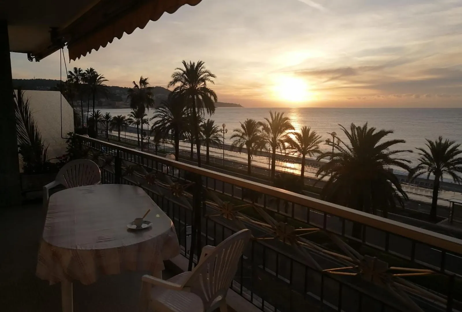 Apartment Promenade Holiday - Sea Front Palatin Nice France